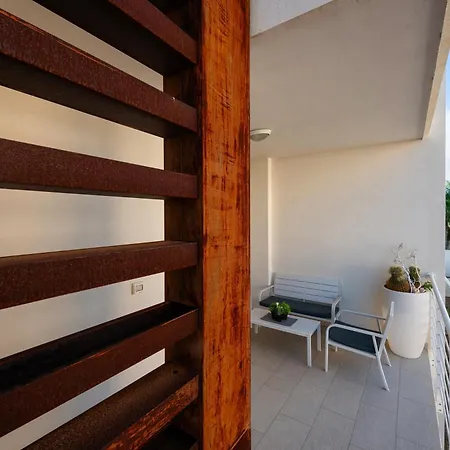Baia Apartament *